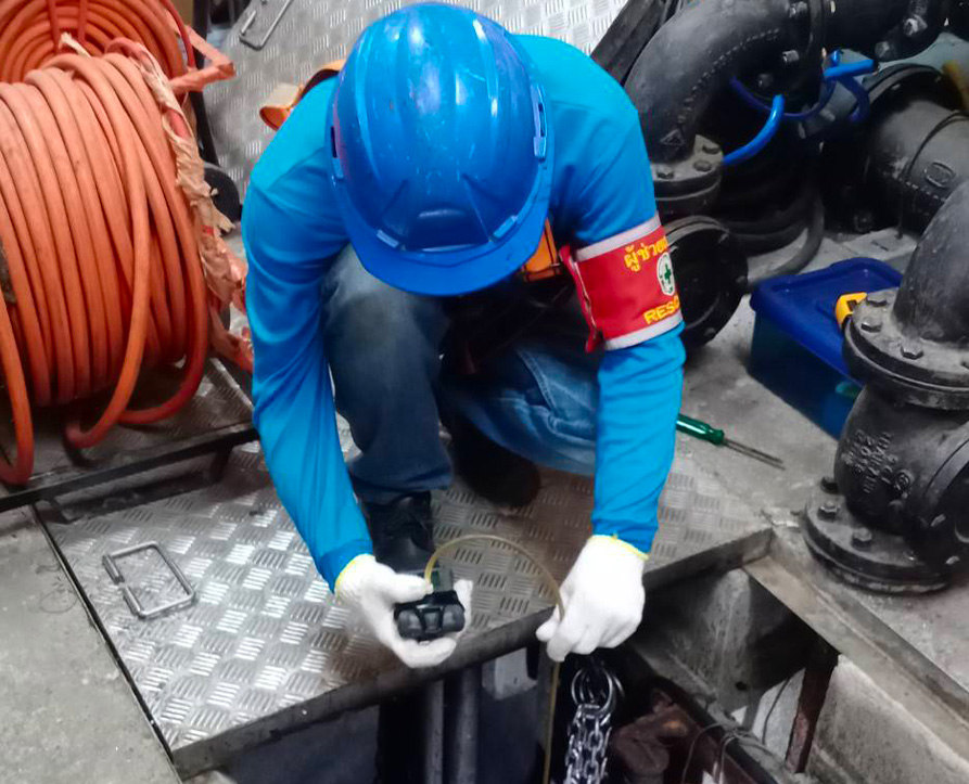 งานปรับปรุงเปลี่ยนท่อสูบด้านส่งและขาไกด์เรียว