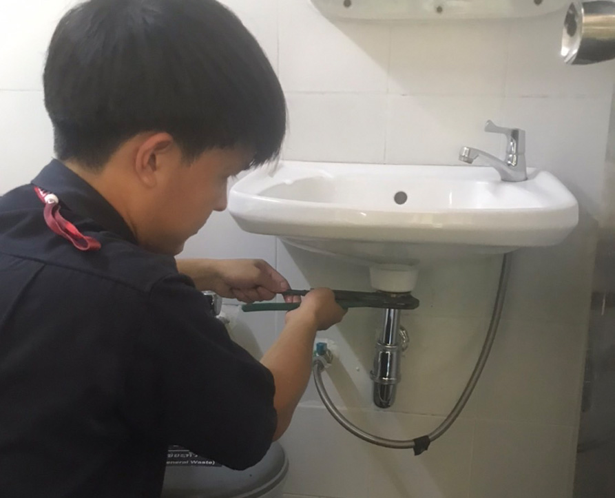 งานดูแลบำรุงรักษาระบบประปาและสุขาภิบาล