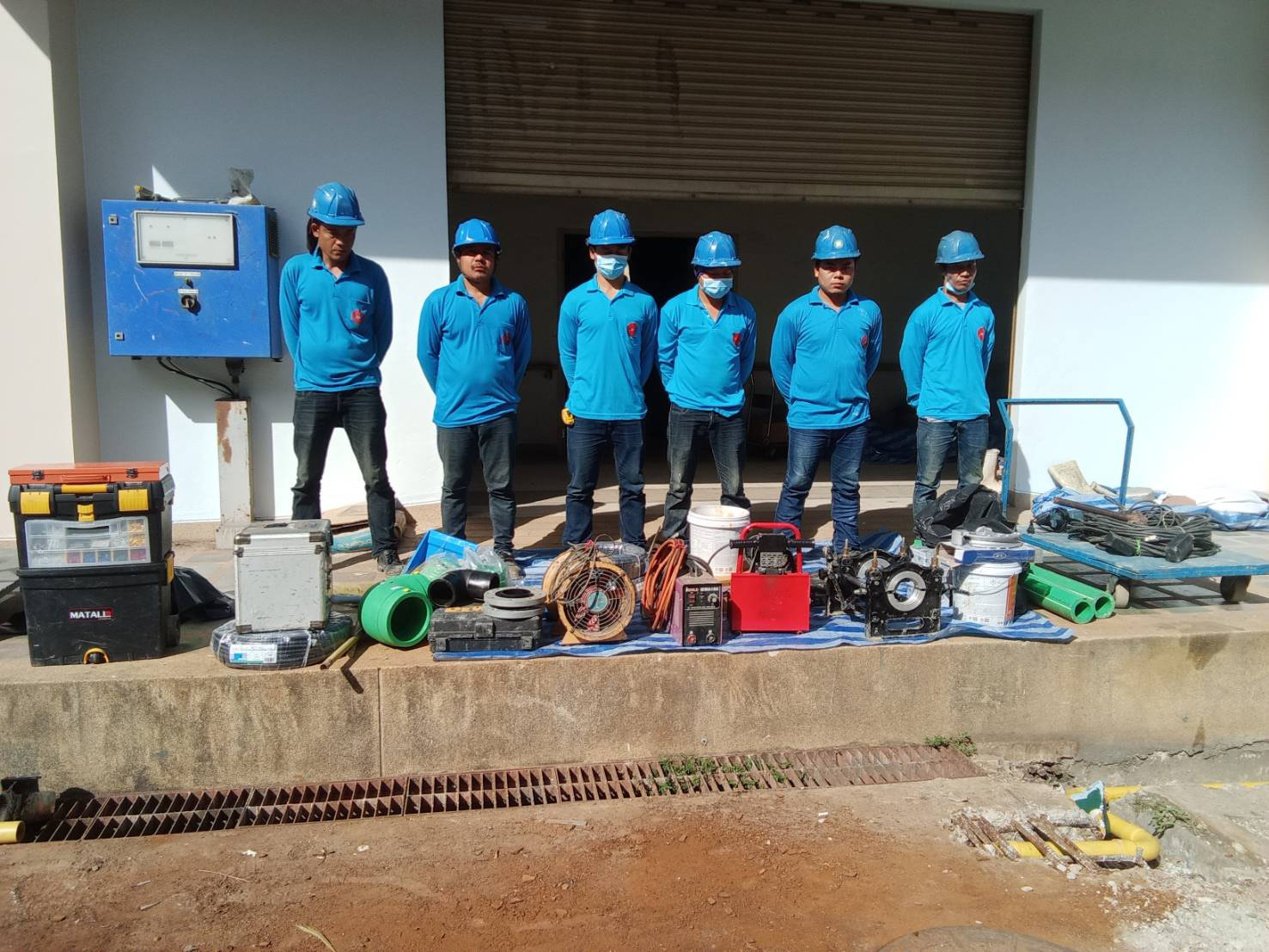 งานเดินระบบท่อน้ำดีและน้ำเสีย